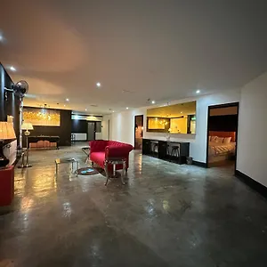 https://cj-house-station-18-ipoh.ipoh-hotel.com